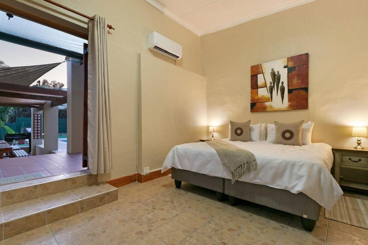 Apartamento J's Audacious Living Montagu Exterior foto